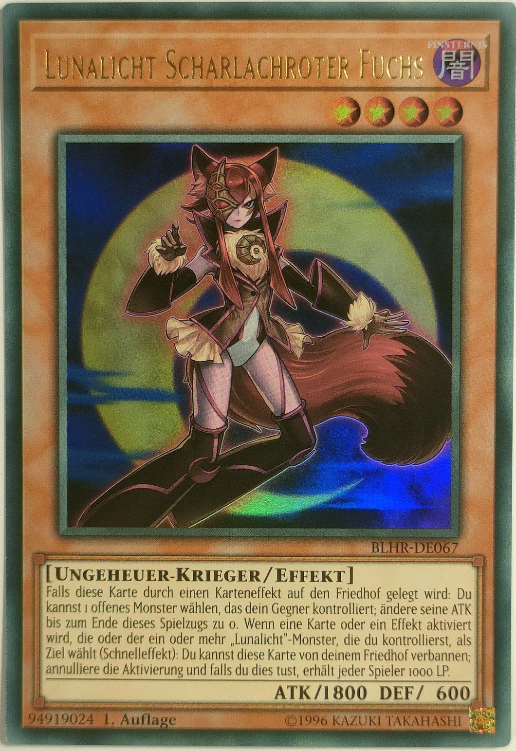 Lunalicht scharlachroter Fuchs - Ultra Rare