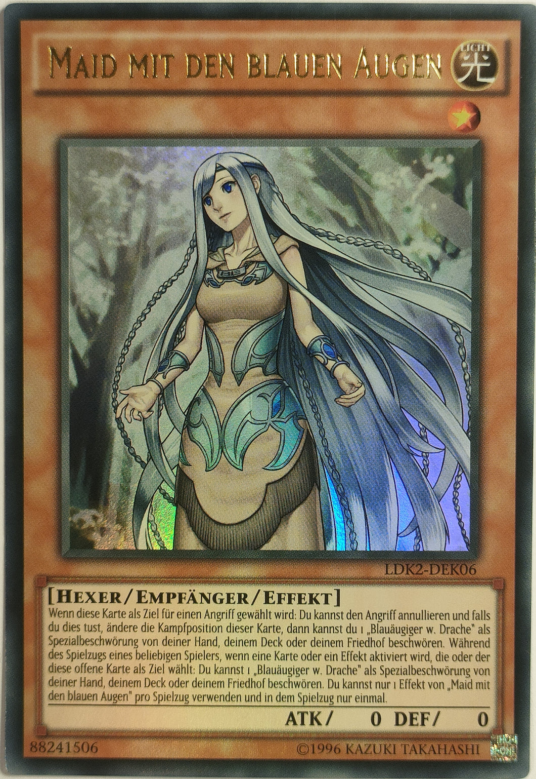 Maid mit den blauen Augen - Ultra Rare