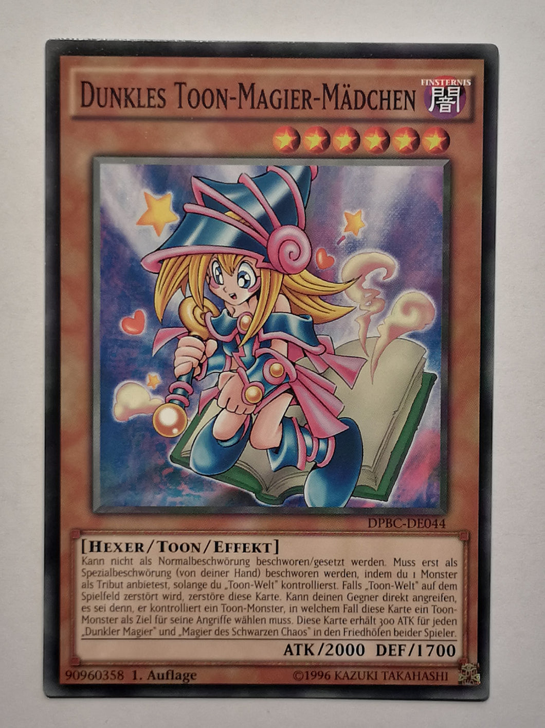 Dunkles Toon-Magier-Mädchen - Common