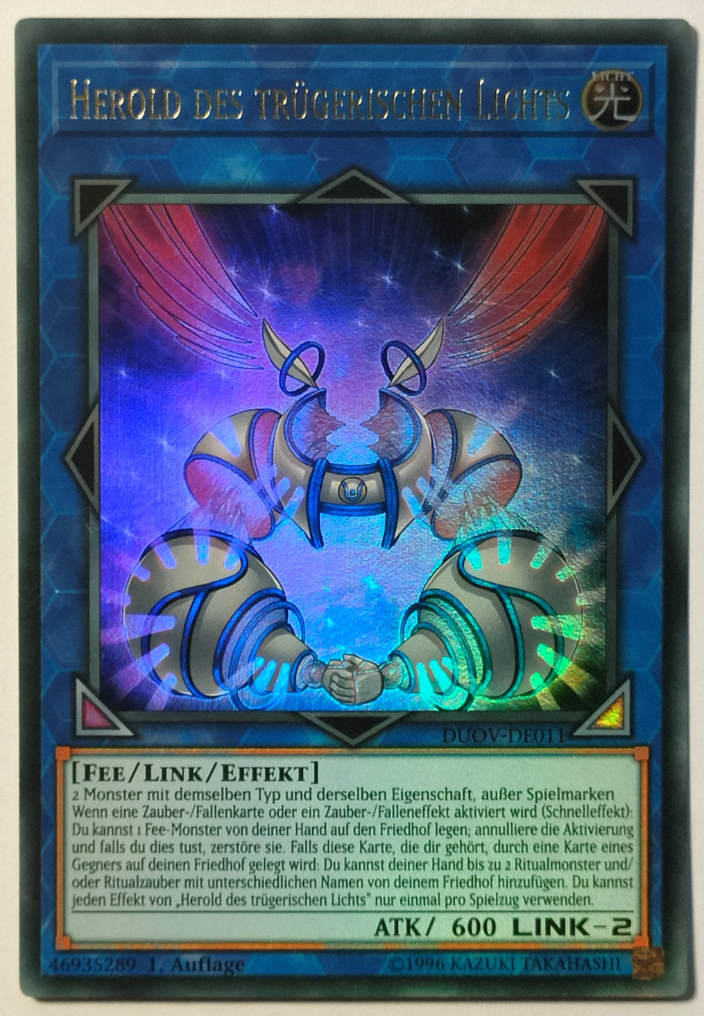 Herold des trügerischen Lichts - Ultra Rare