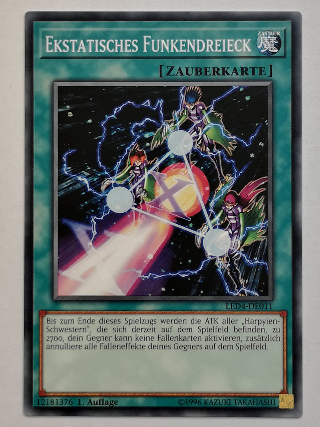Ekstatisches Funkendreieck - Common