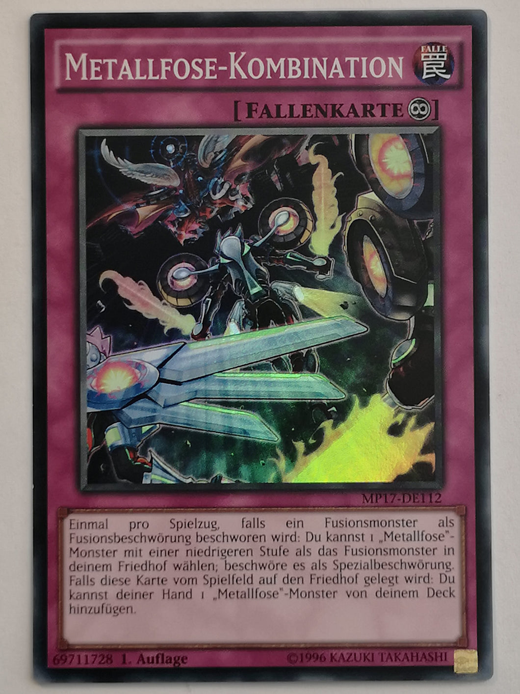 Metallfose-Kombination - Super Rare