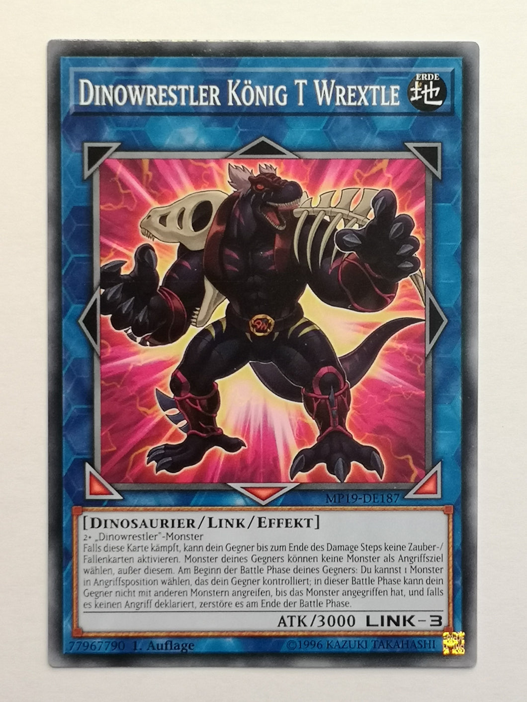 Dinowrestler König T Wrextle - Common