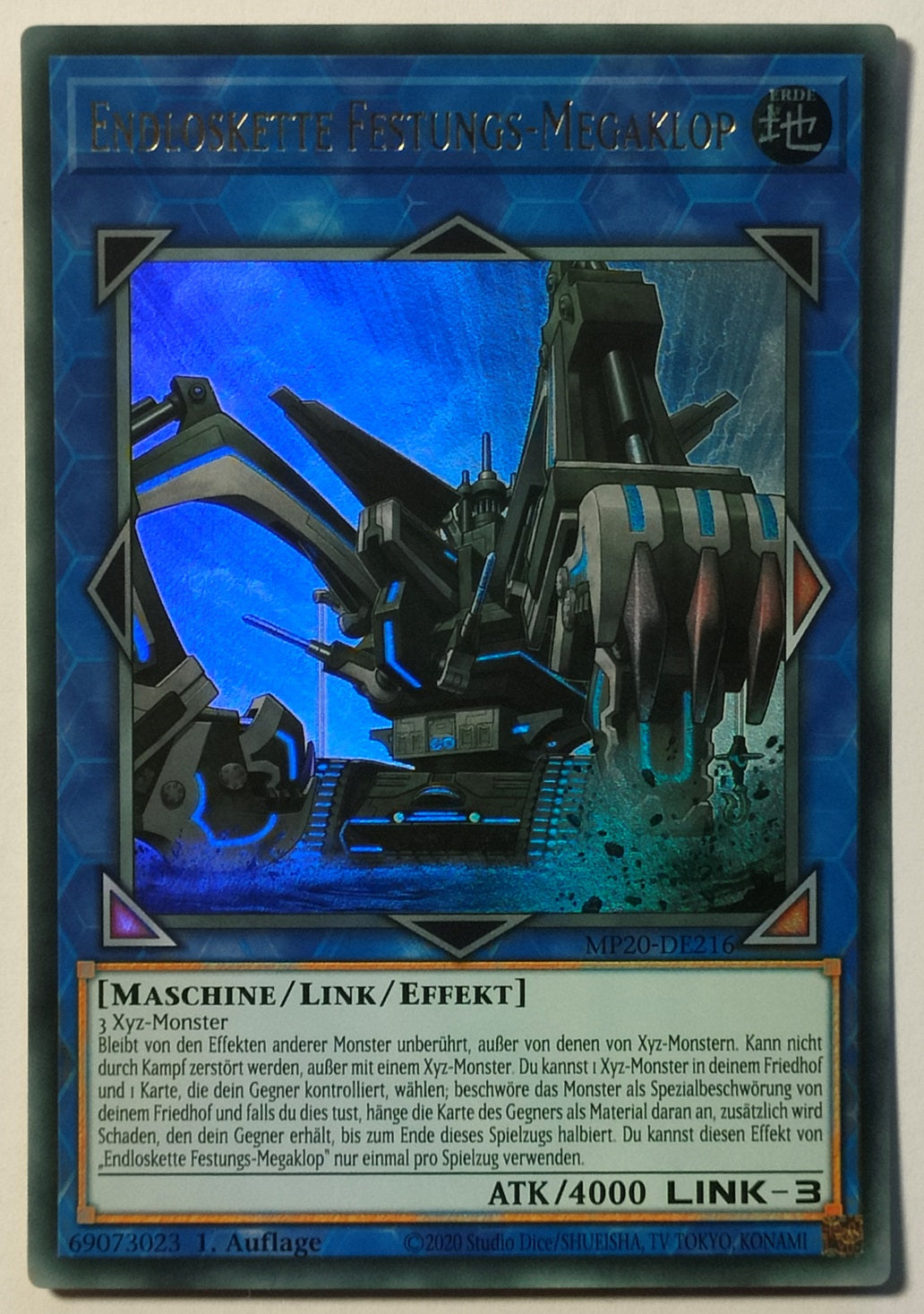 Endloskette Festungs-Megaklop - Ultra Rare