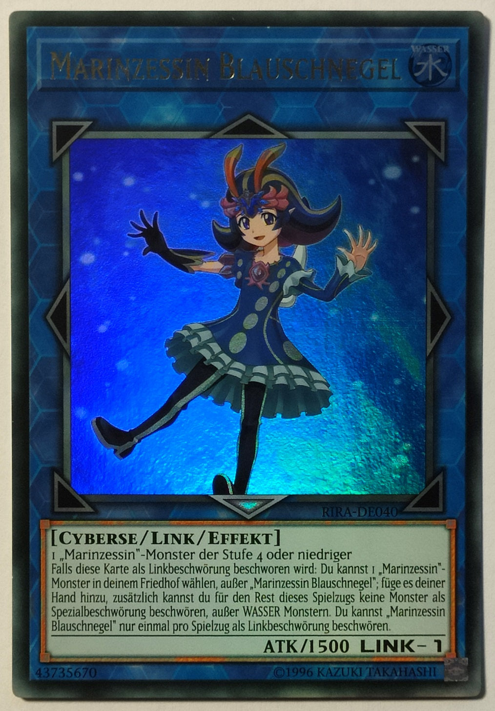 Marinzessin Blauschnegel - Ultra Rare